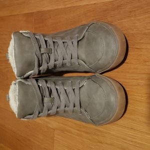 3 pairs of, shoe boots size 5